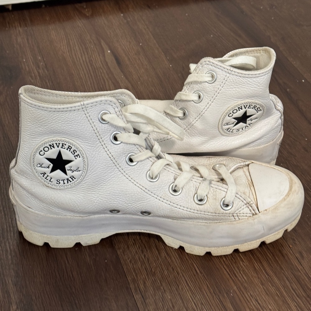 Converse Chuck Taylor All Star Lugged High Top Sneaker size 7